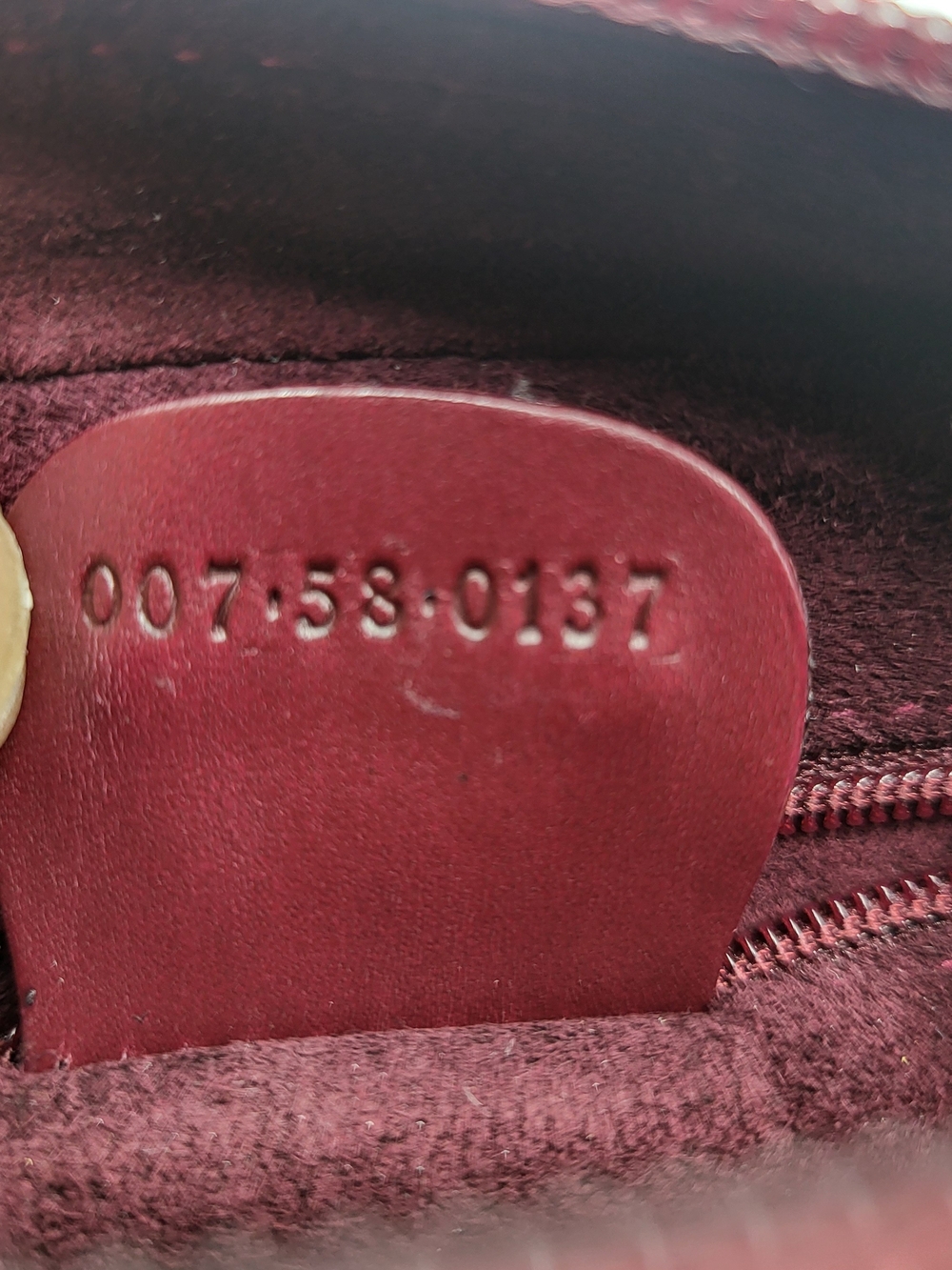Gucci Suede Leather Crossbody Purse Bordeaux Italy, Authentic w/COA..RareVintage - Picture 11 of 16